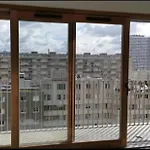 Belle studio Paris18 avec balcony