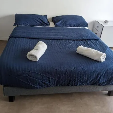 Appartamento Belle Studio Paris18 Avec Balcony Parigi