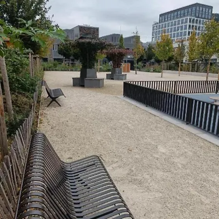 Appartamento Belle Studio Paris18 Avec Balcony Parigi