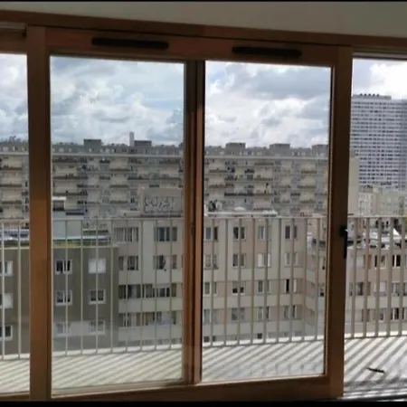 Belle Studio Paris18 Avec Balcony Appartamento Parigi